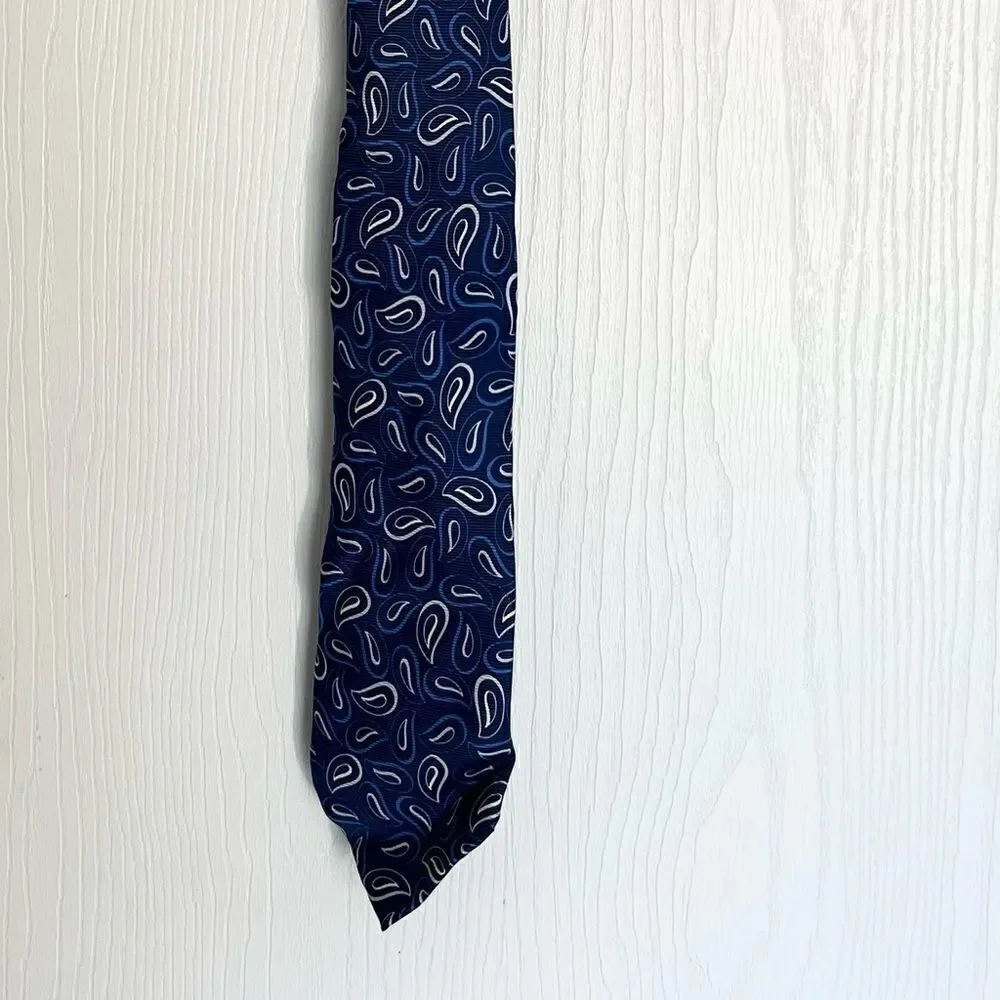 Meeting Street Silk Tie